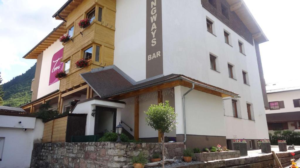 Hotel Toni Galtür Buitenkant foto